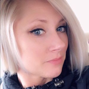 Meet your Posher, Danie marie